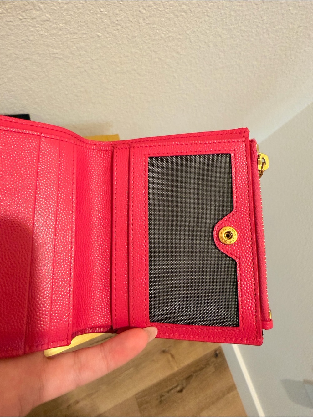 Saint Laurent Hot Pink Quilted Leather Card Wallet with Gold YSL - Picture 7 of 10